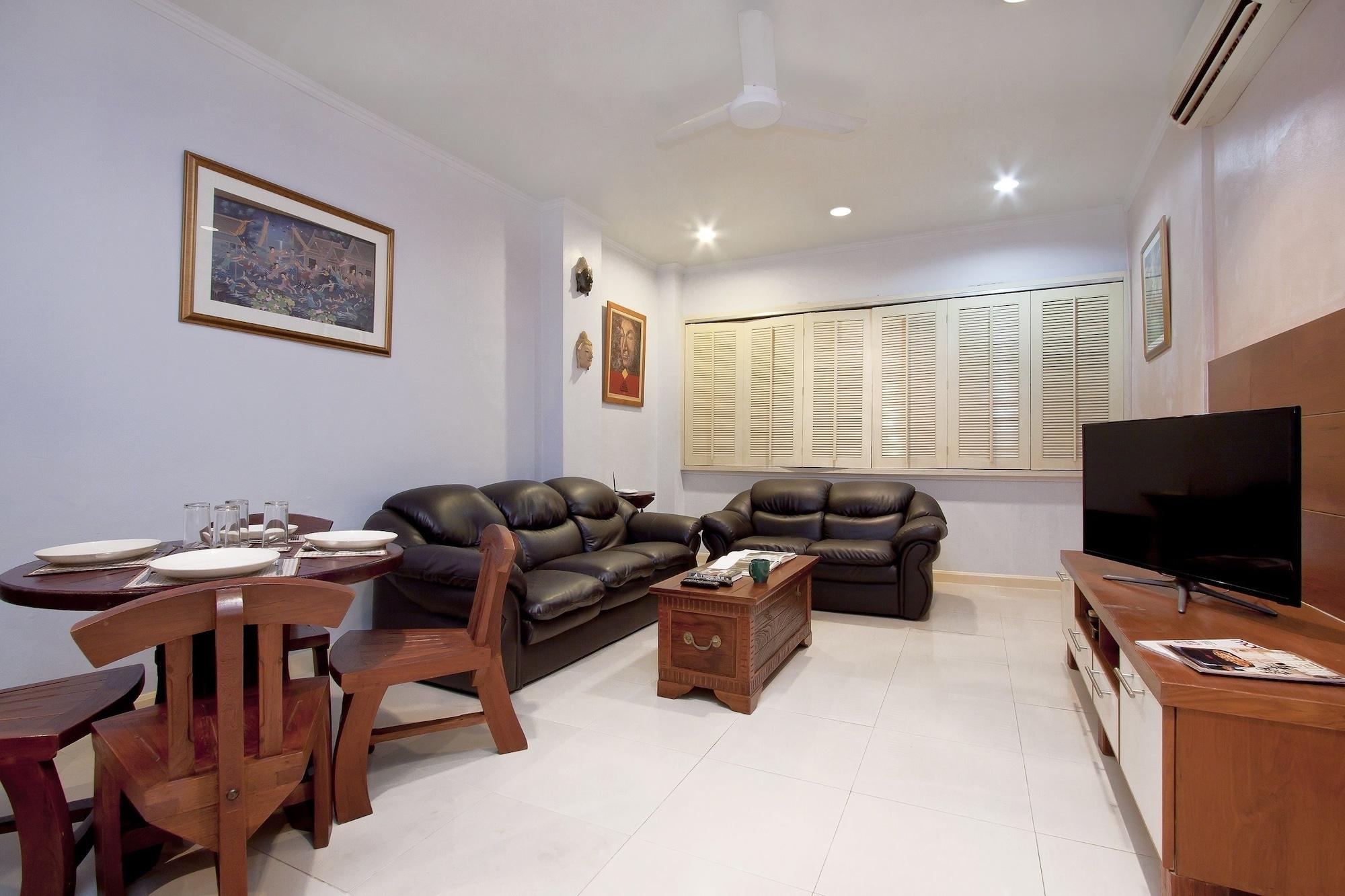Argyle Apartments Pattaya Buitenkant foto