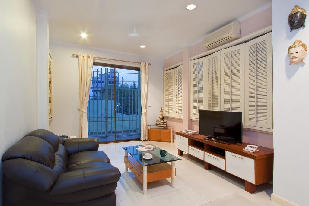 Argyle Apartments Pattaya Buitenkant foto