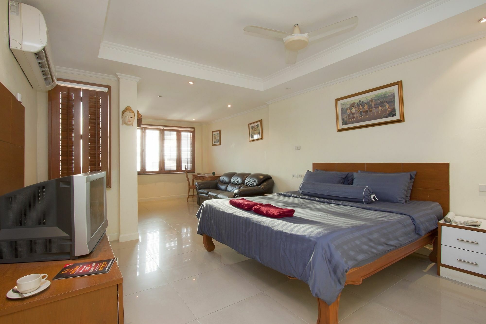 Argyle Apartments Pattaya Buitenkant foto