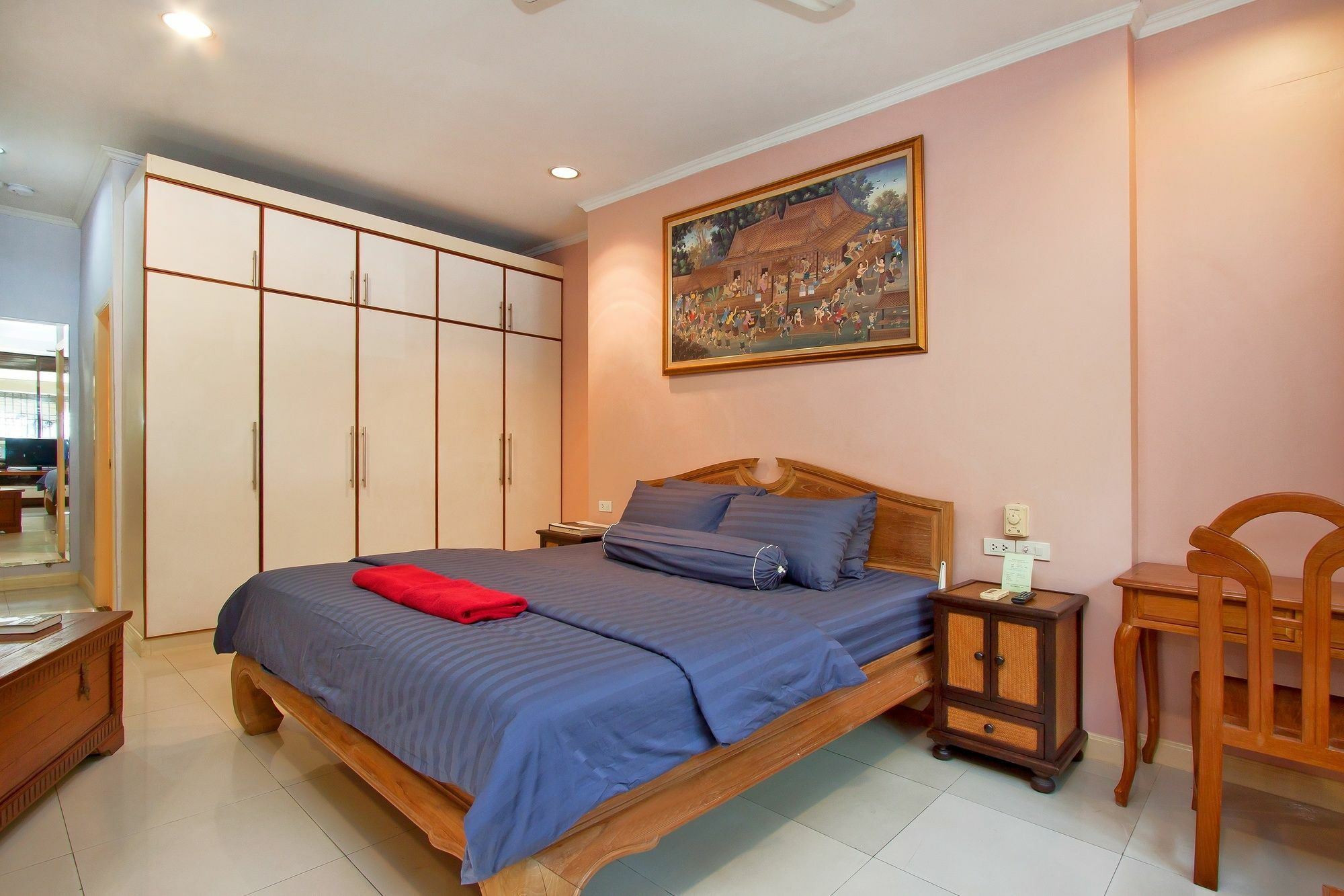 Argyle Apartments Pattaya Buitenkant foto