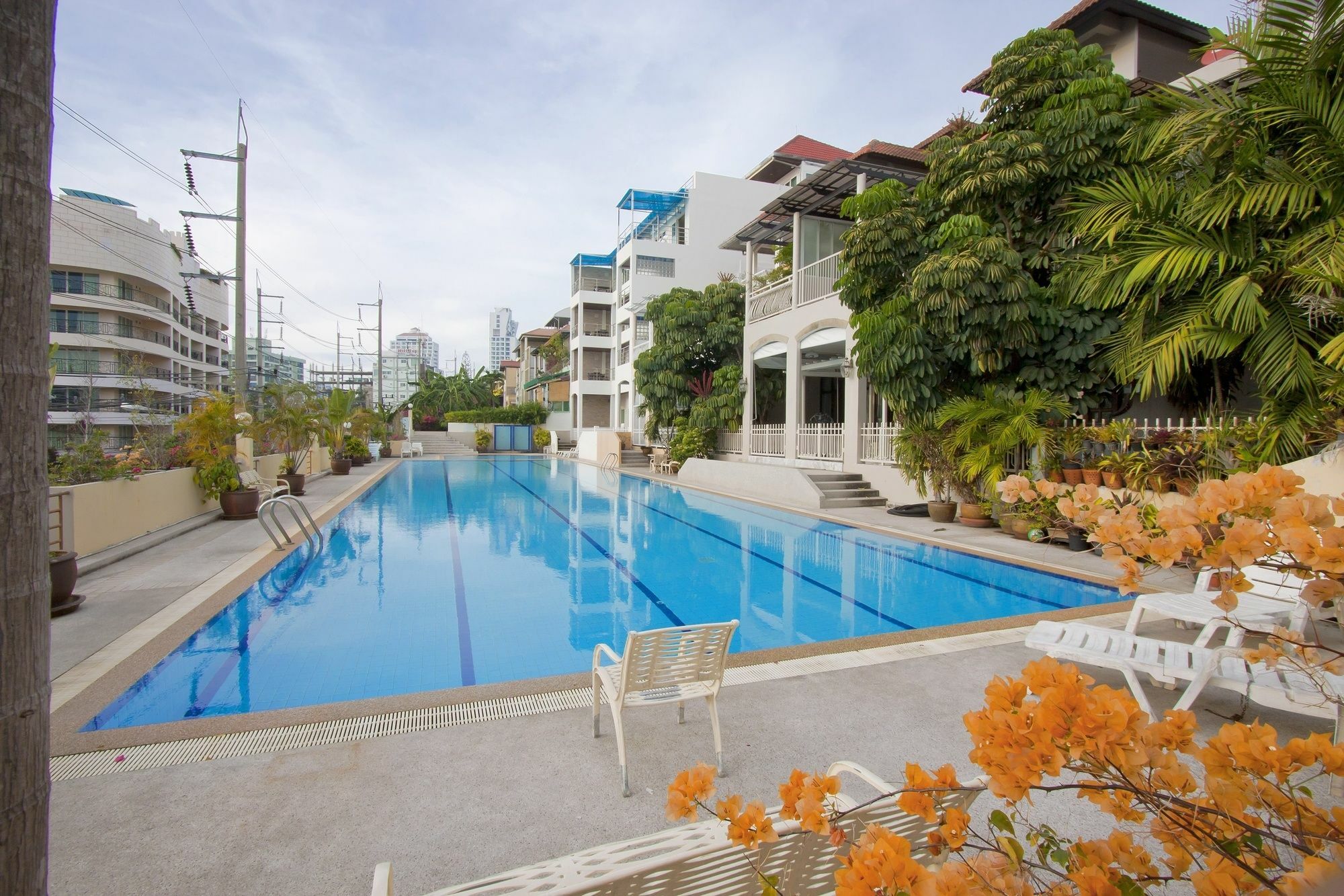 Argyle Apartments Pattaya Buitenkant foto