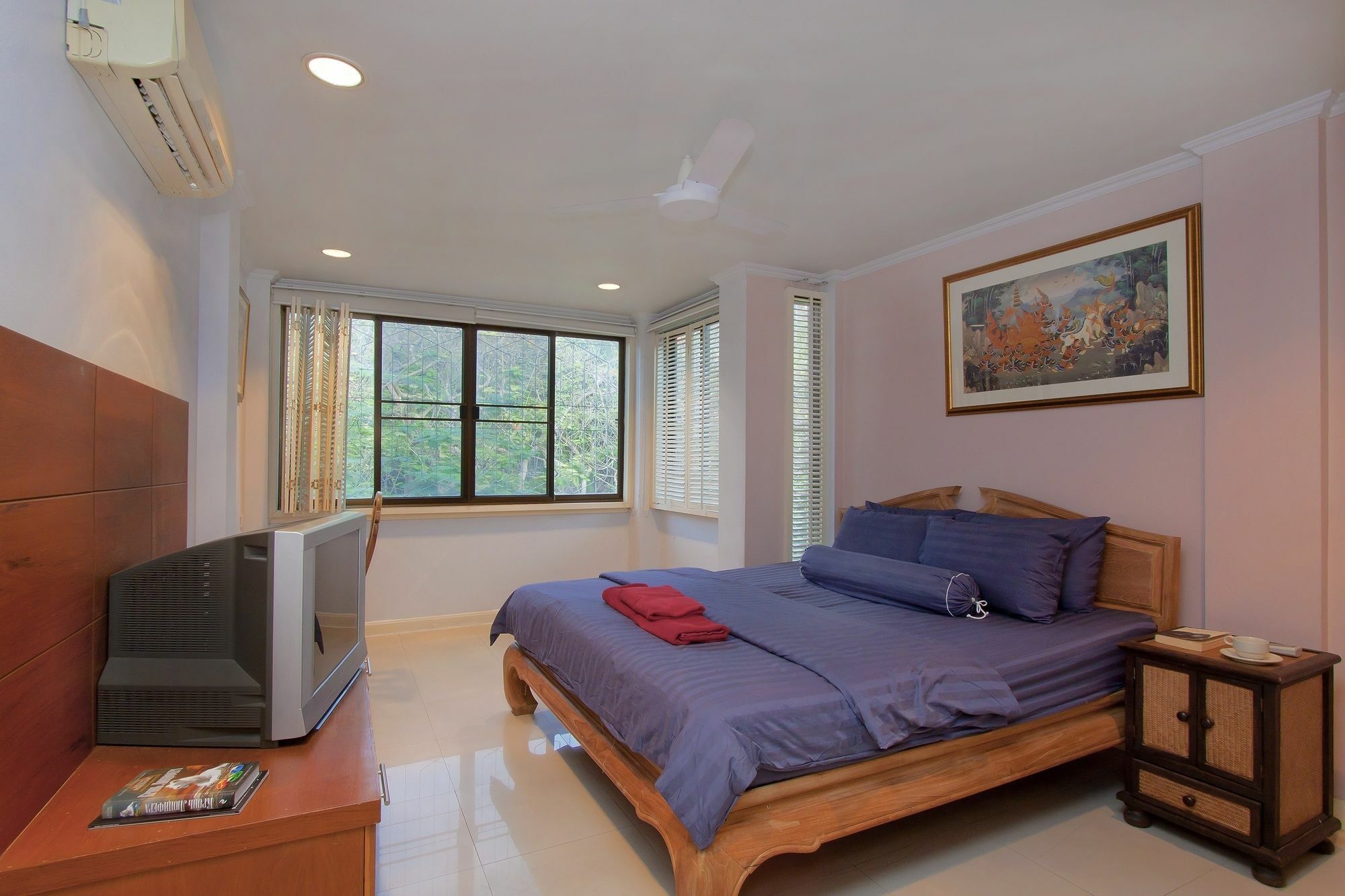 Argyle Apartments Pattaya Buitenkant foto